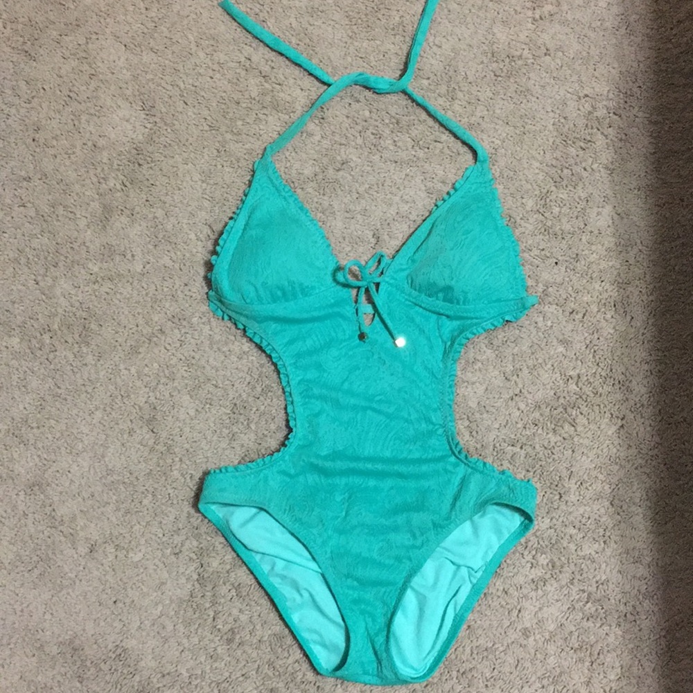 One piece swimsuit